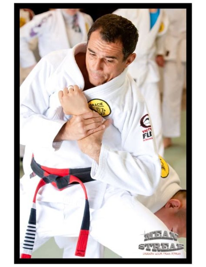 Royler Gracie Biography, Age, Height, Wife, Net Worth, Family