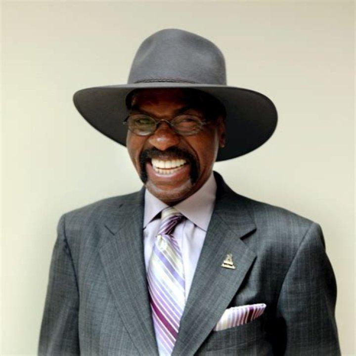 Rubin Carter Biography, Age, Height, Wife, Net Worth, Family