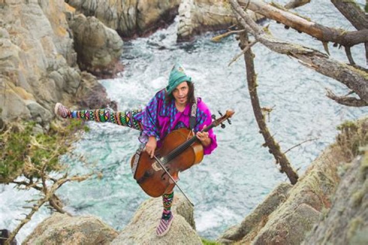 Rushad Eggleston Biography, Age, Height, Wife, Net Worth, Family