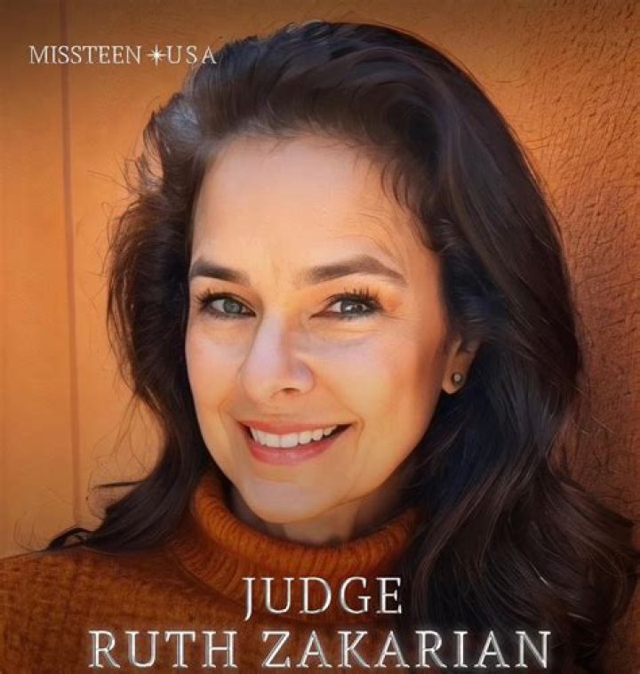 Ruth Zakarian Biography, Age, Height, Husband, Net Worth, Family