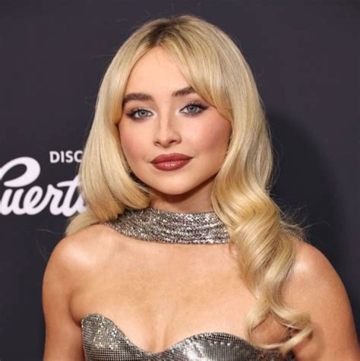 Sabrina Carpenter Biography, Age, Height, Husband, Net Worth, Family