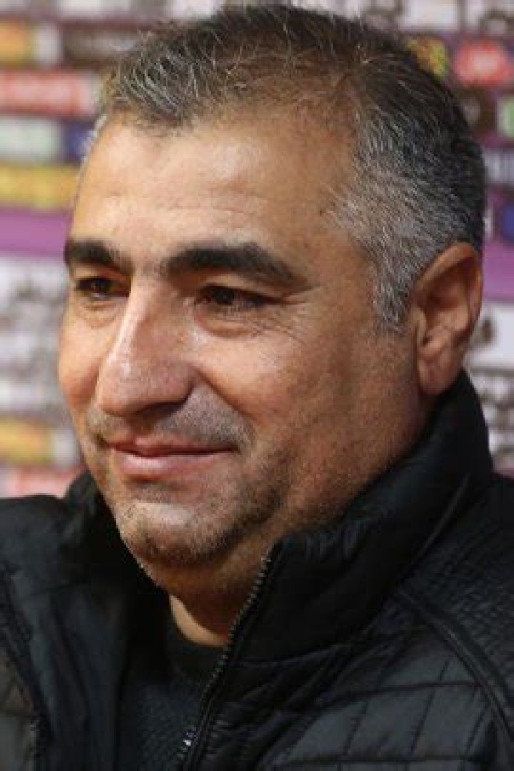 Saket Elhami Biography, Age, Height, Wife, Net Worth, Family