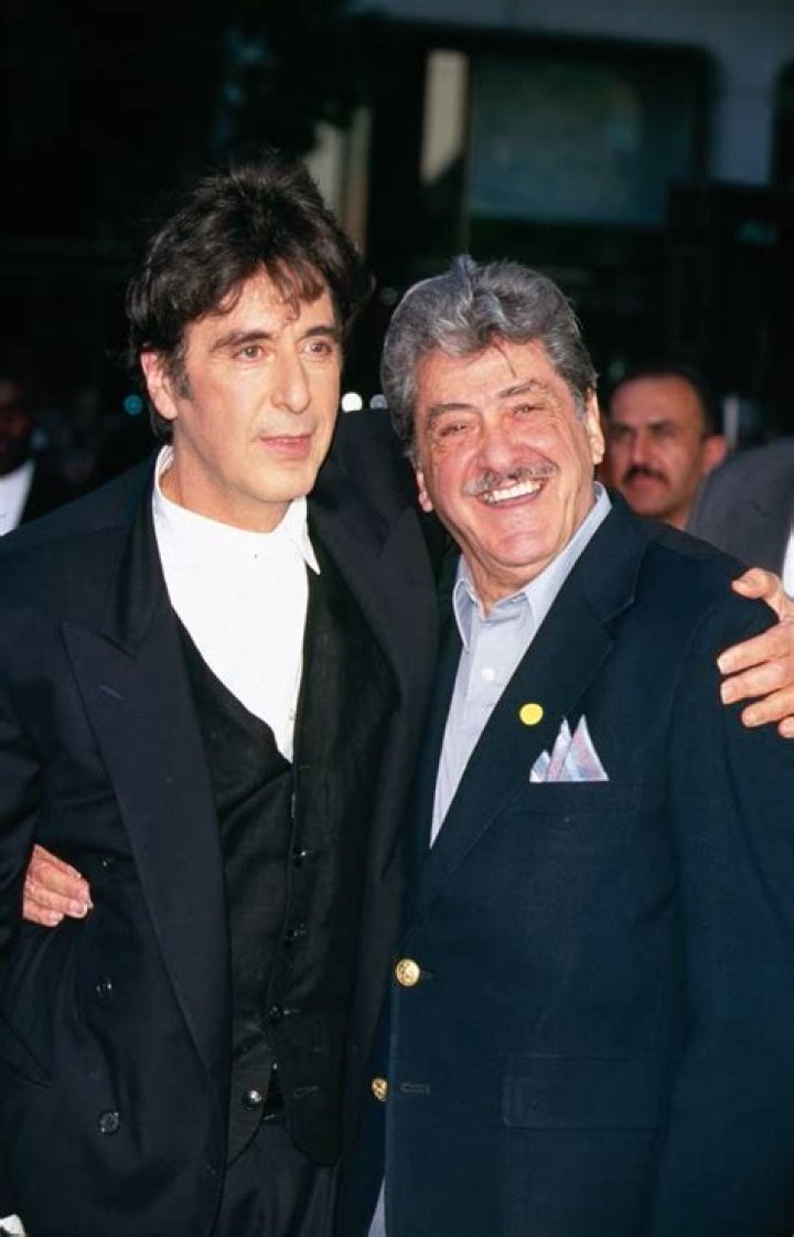 Sal Pacino biografía, edad, altura, esposo, net worth, familia