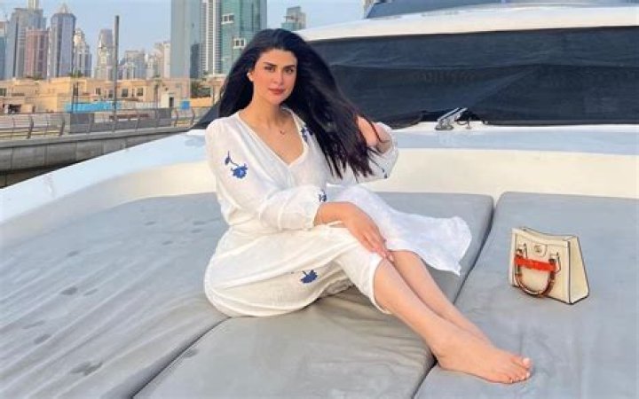 Salma Rachid Biography, Age, Height, Husband, Net Worth, Family