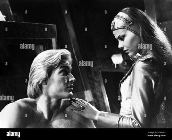 Sam J. Jones biografía, edad, altura, esposo, net worth, familia