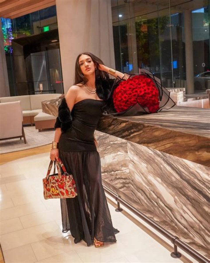 Samantha J Biography, Age, Height, Husband, Net Worth, Family