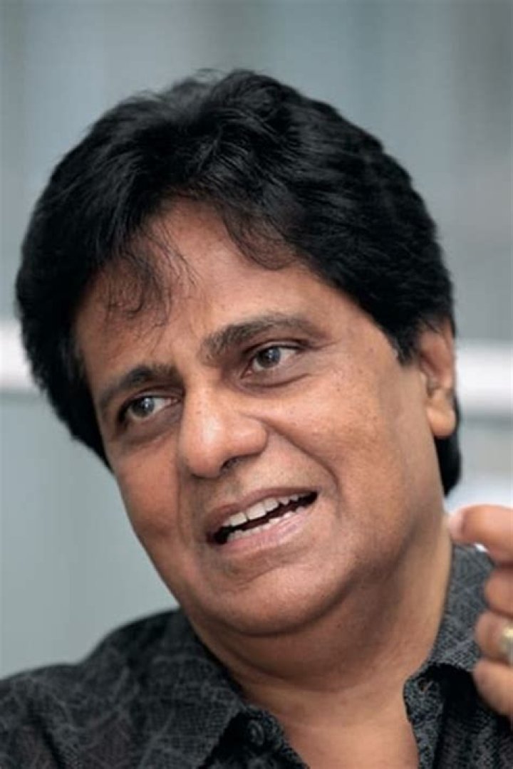 Sanath Gunathilake Biography, Age, Height, Wife, Net Worth, Family