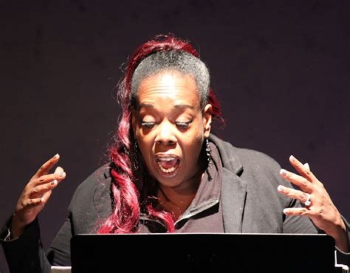 Sandra Dixon Biography, Age, Height, Husband, Net Worth, Family