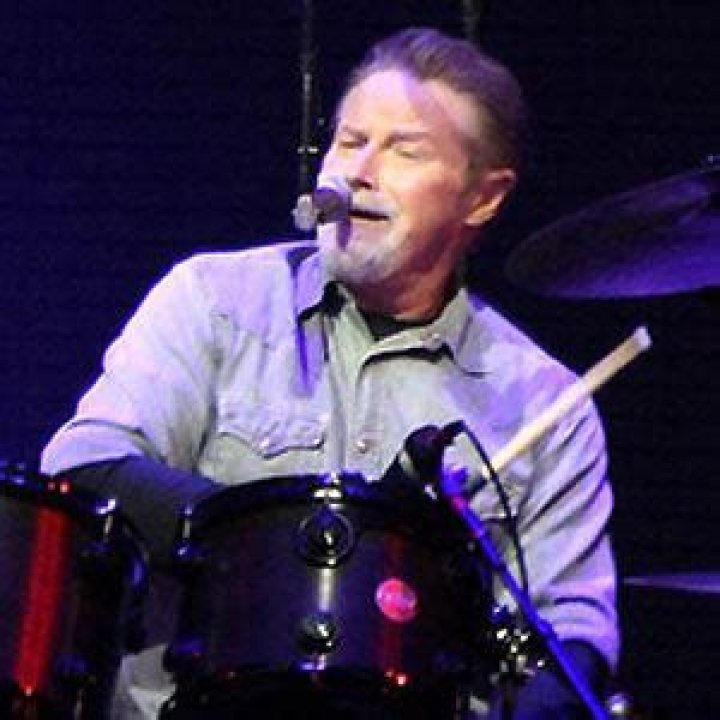 Scott F. Crago Biography, Age, Height, Wife, Net Worth, Family