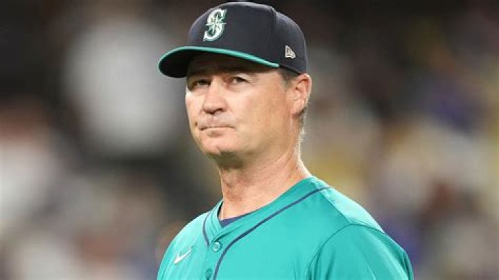 Scott Servais Biography, Age, Height, Wife, Net Worth, Family