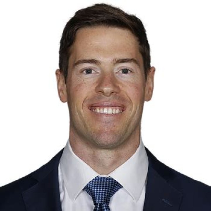 Scott Tolzien Biography, Age, Height, Wife, Net Worth, Family