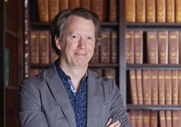 Sean M. Carroll Biography, Age, Height, Wife, Net Worth, Family