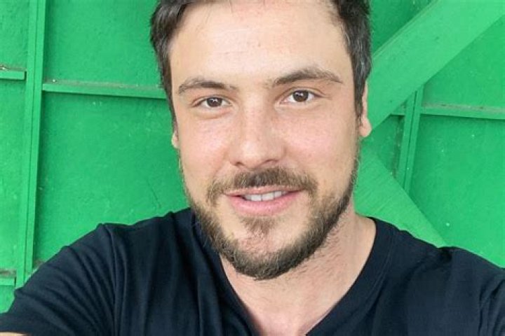 Sergio Guizé Biography, Age, Height, Wife, Net Worth, Family