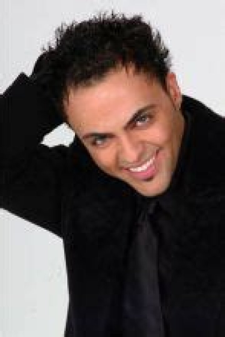 Shahrum Kashani Biography, Age, Height, Wife, Net Worth, Family