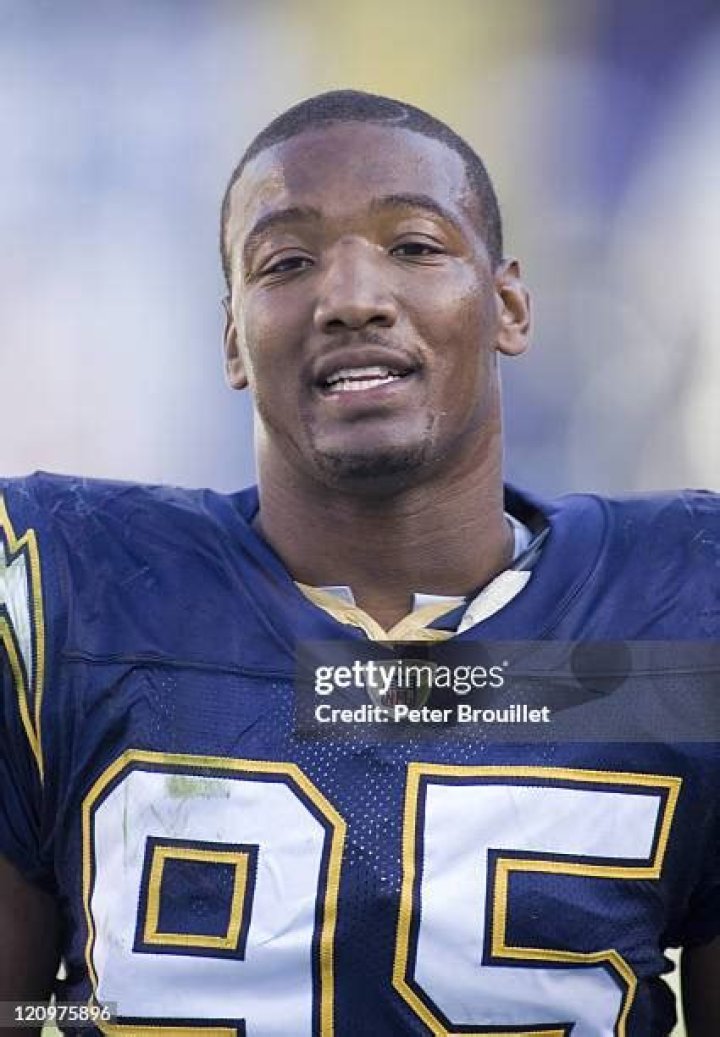 Shaun Phillips Biography, Age, Height, Wife, Net Worth, Family