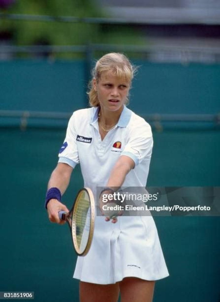 Shelley Walpole Biography, Age, Height, Husband, Net Worth, Family