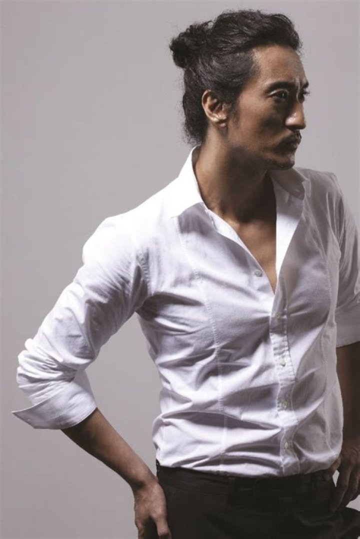 Shin Hyun-joon Biography, Age, Height, Wife, Net Worth, Family