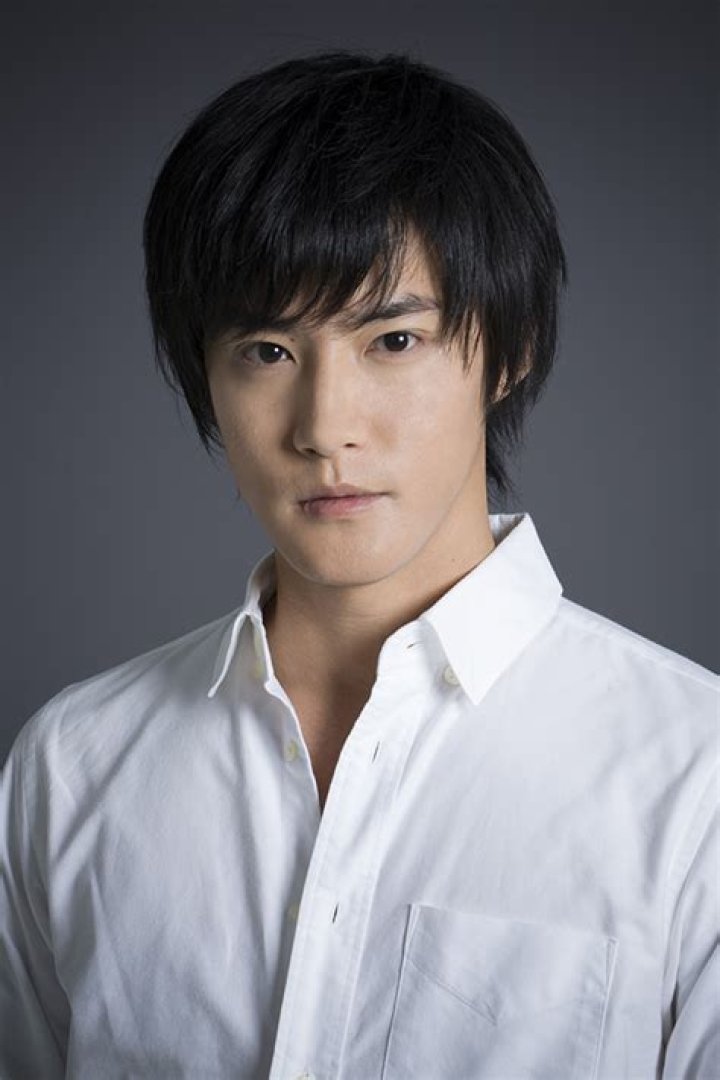 Shunya Shiraishi Biography, Age, Height, Wife, Net Worth, Family