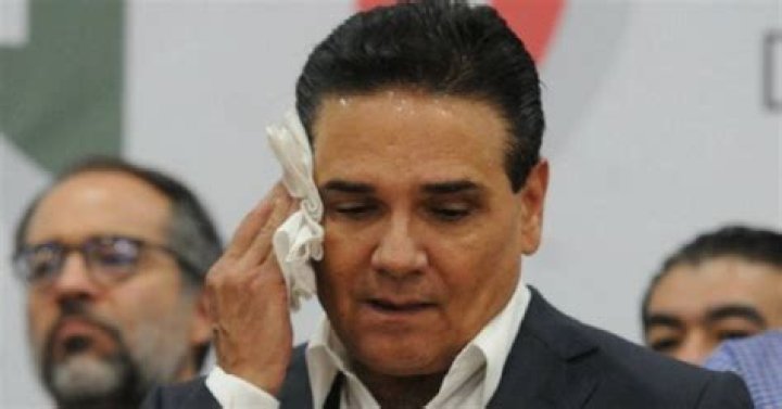 Silvano Aureoles Conejo Biography, Age, Height, Wife, Net Worth, Family