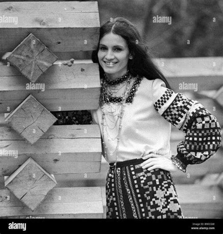 Sofiya Rotaru Biography, Age, Height, Husband, Net Worth, Family