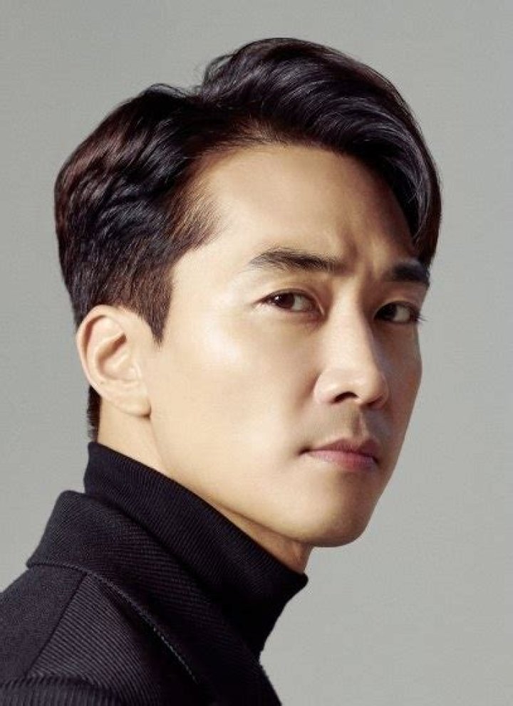 Song Seung-heon Biography, Age, Height, Wife, Net Worth, Family