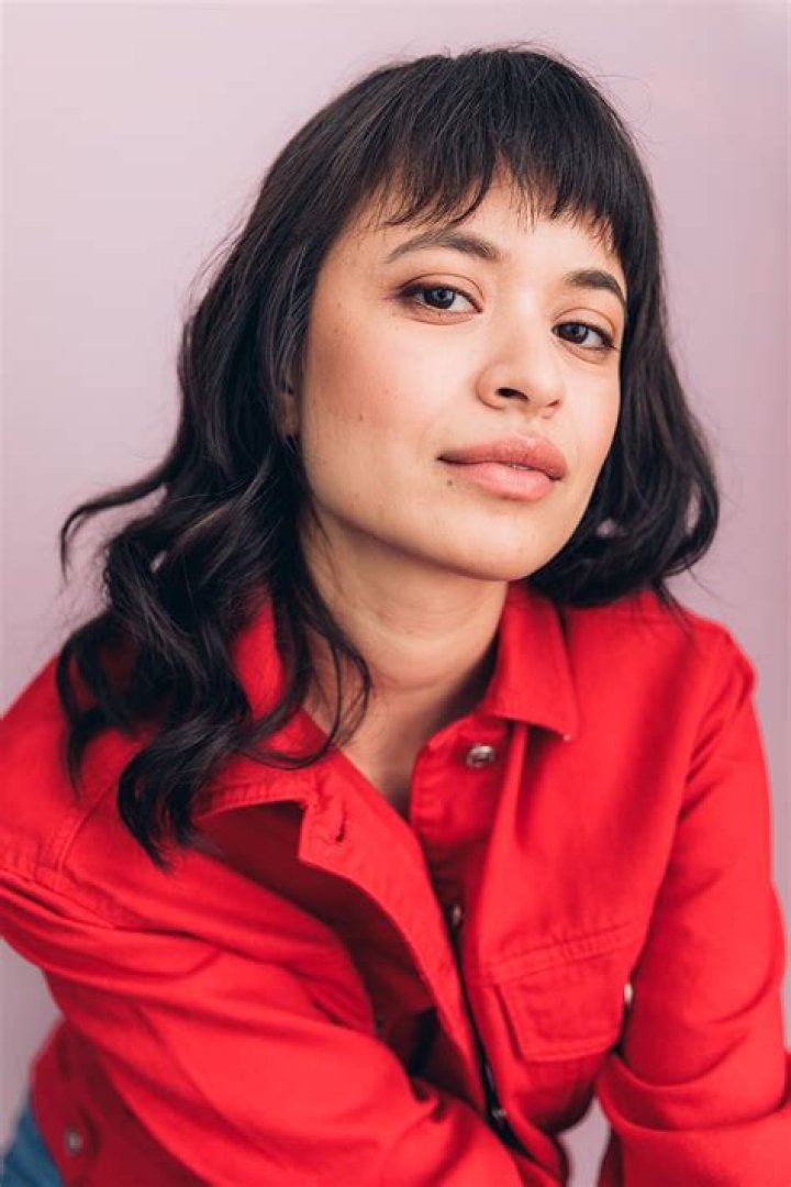 Sonia Mena biografía, edad, altura, esposa, net worth, familia