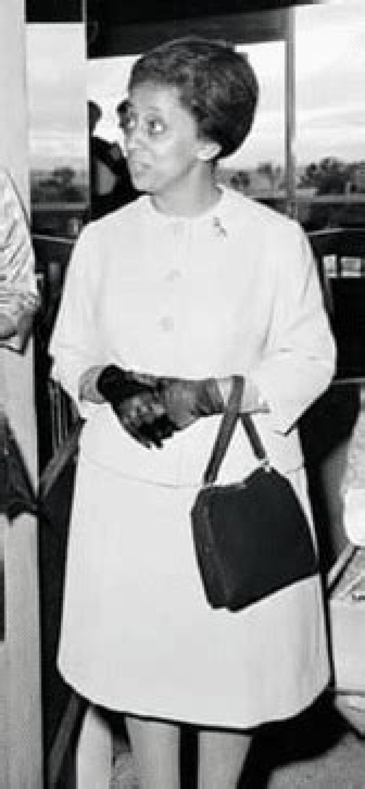 Sophia Desta biografía, edad, altura, esposa, net worth, familia