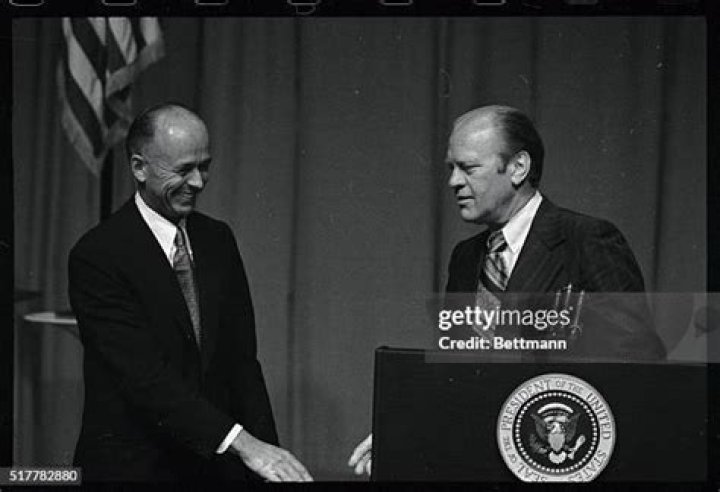 Stephen Bechtel Sr. biografía, edad, altura, esposo, net worth, familia