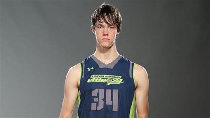 Stephen Zimmerman Biography, Age, Height, Wife, Net Worth, Family