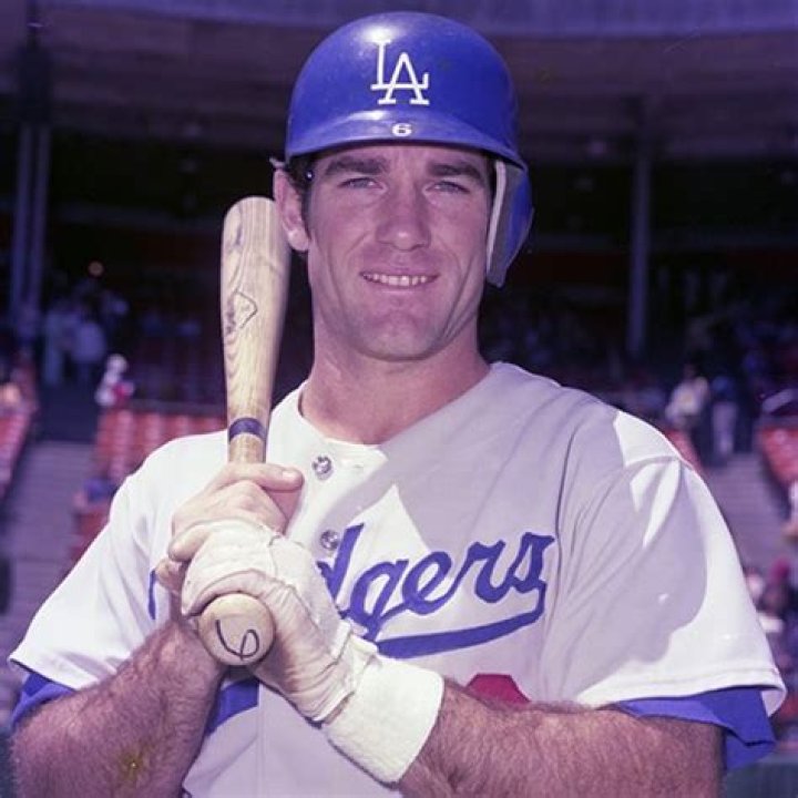 Steve Garvey Biography, Age, Height, Wife, Net Worth, Family