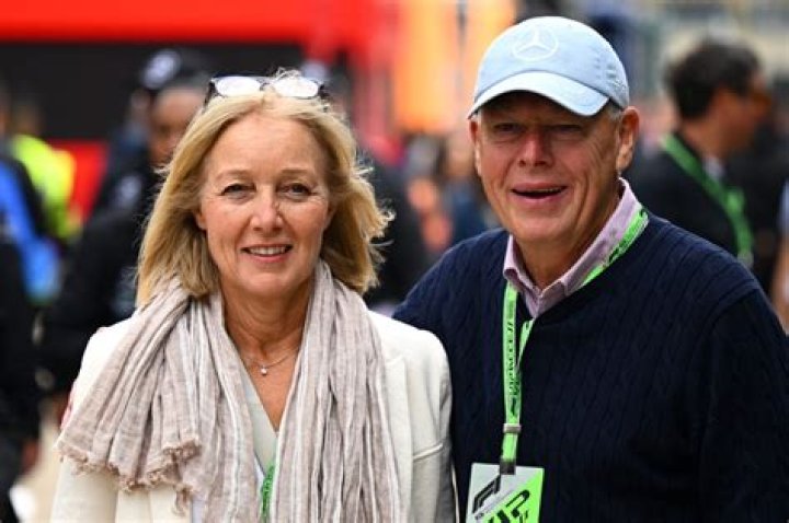 Steve Russell Biography, Age, Height, Wife, Net Worth, Family