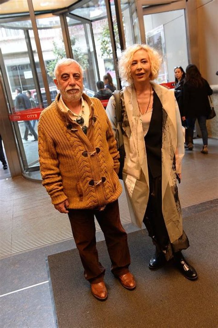 Suat Sungur Biography, Age, Height, Wife, Net Worth, Family