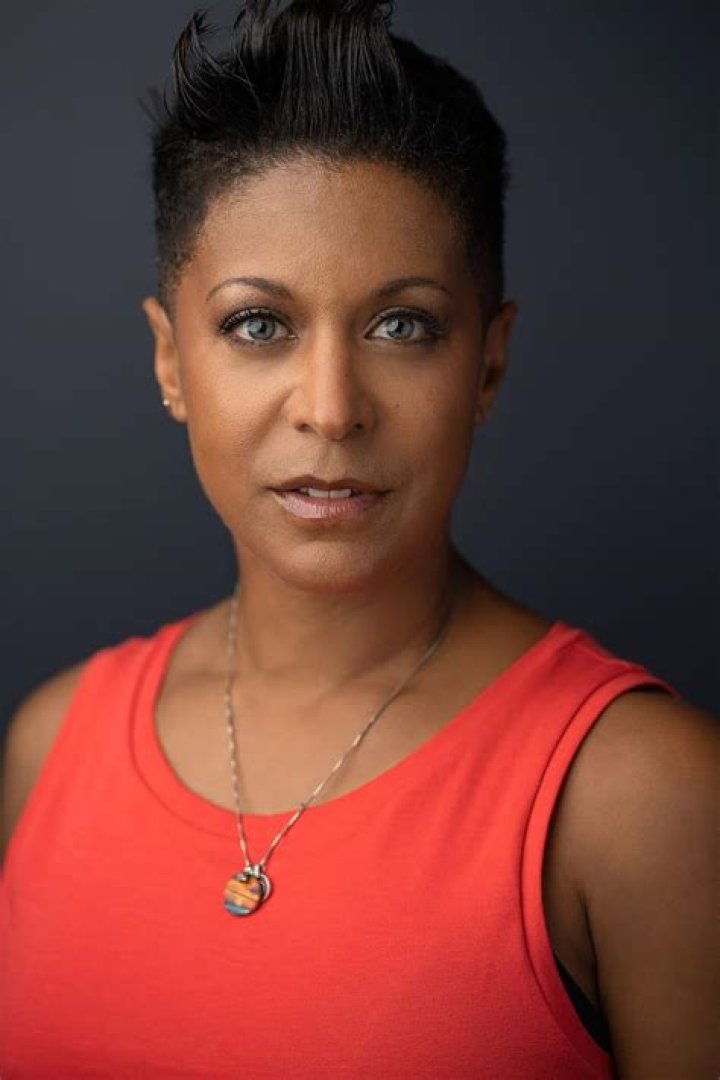 Susan Dalian Biography, Age, Height, Husband, Net Worth, Family