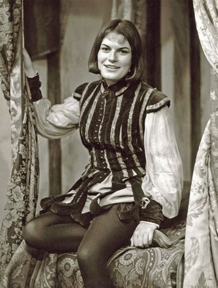 Susan Sheers Biography, Age, Height, Husband, Net Worth, Family