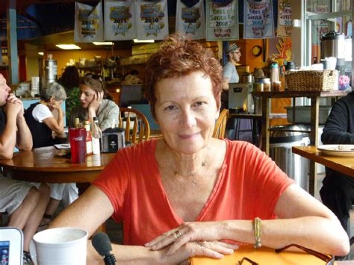 Suzanne Lederer Biography, Age, Height, Husband, Net Worth, Family