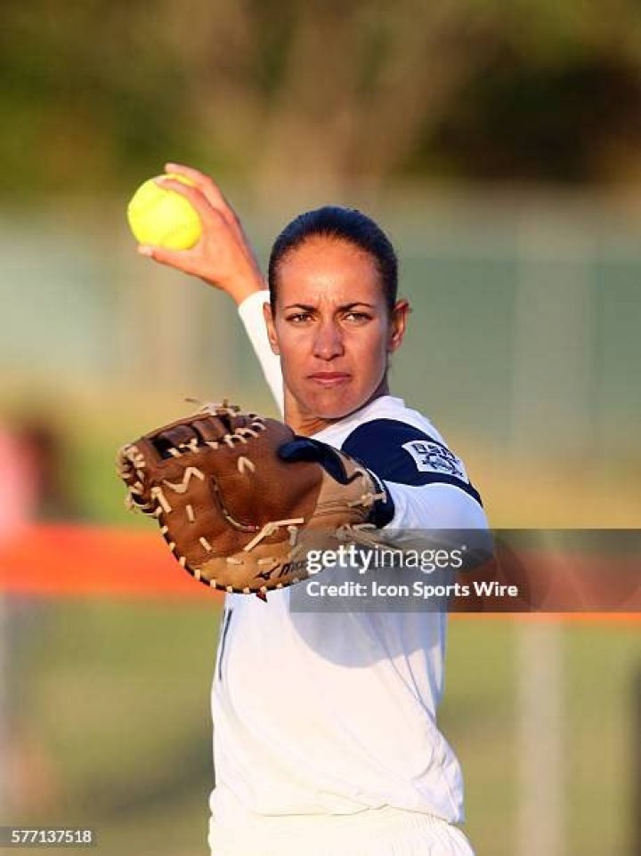 Tairia Flowers Biography, Age, Height, Husband, Net Worth, Family