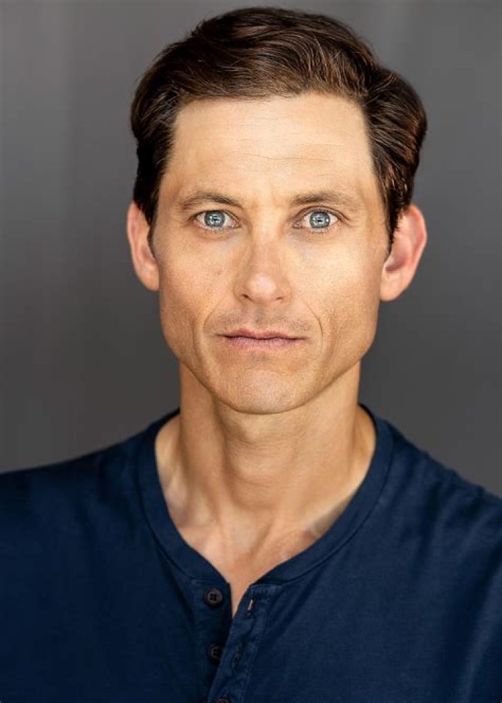 Tanc Sade Biography, Age, Height, Wife, Net Worth, Family