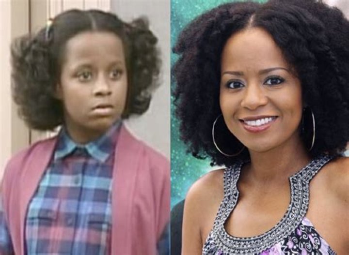 Tempestt Bledsoe Biography, Age, Height, Husband, Net Worth, Family