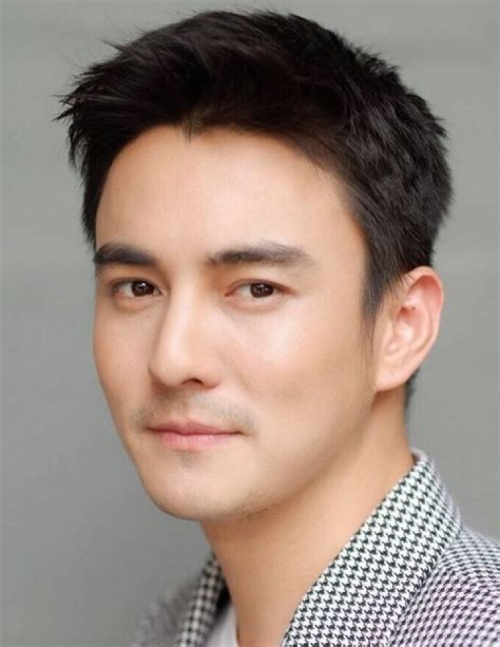 Thanwa Suriyajak Biography, Age, Height, Wife, Net Worth, Family