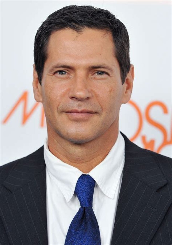 Thomas Calabro biografía, edad, altura, esposo, net worth, familia