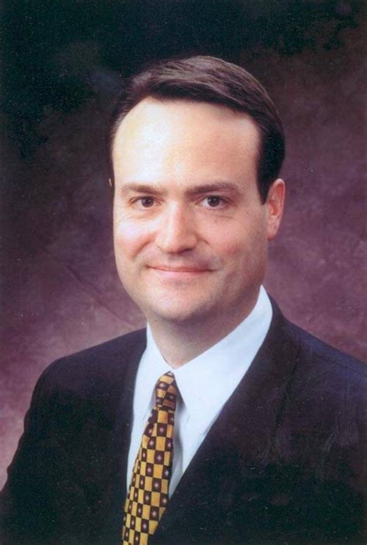 Tom Burnett Biography, Age, Height, Wife, Net Worth, Family