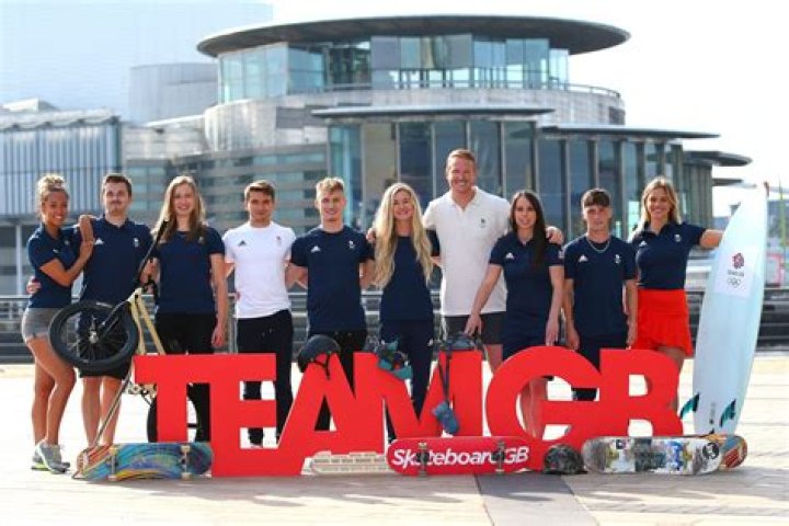 Tom Cassell Biography, Age, Height, Wife, Net Worth, Family