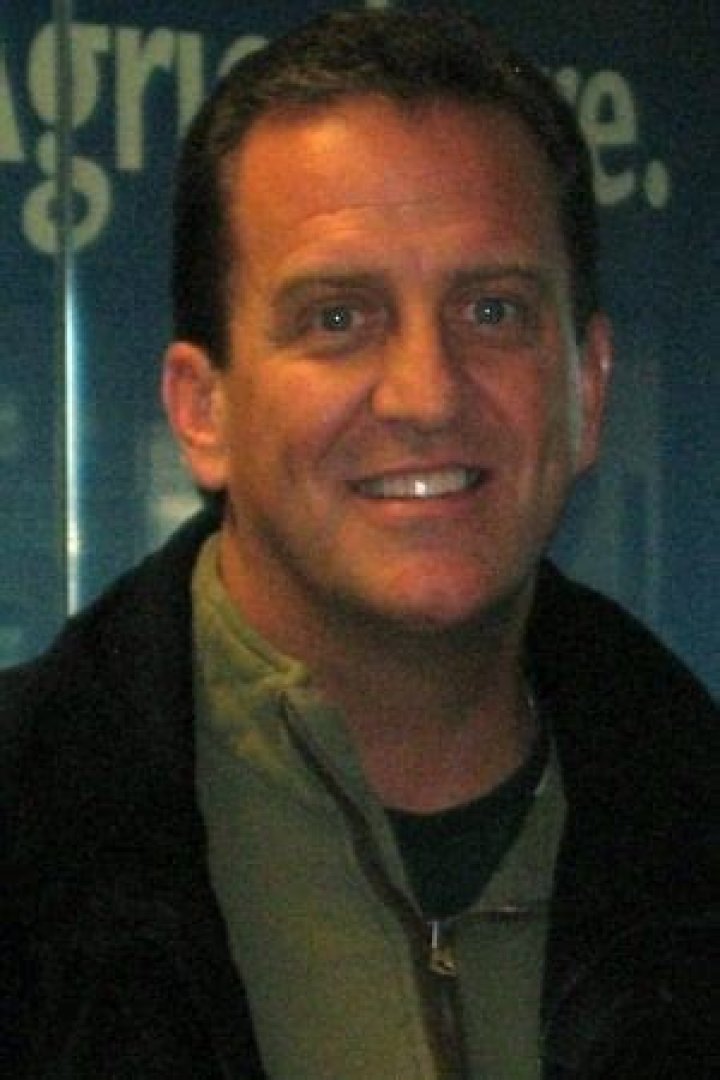 Tom Milanovich Biography, Age, Height, Wife, Net Worth, Family