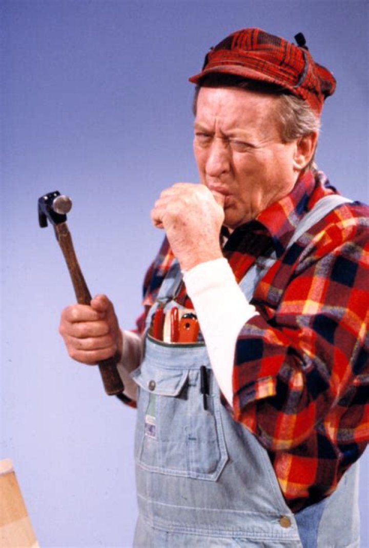 Tom Poston Biography, Age, Height, Wife, Net Worth, Family