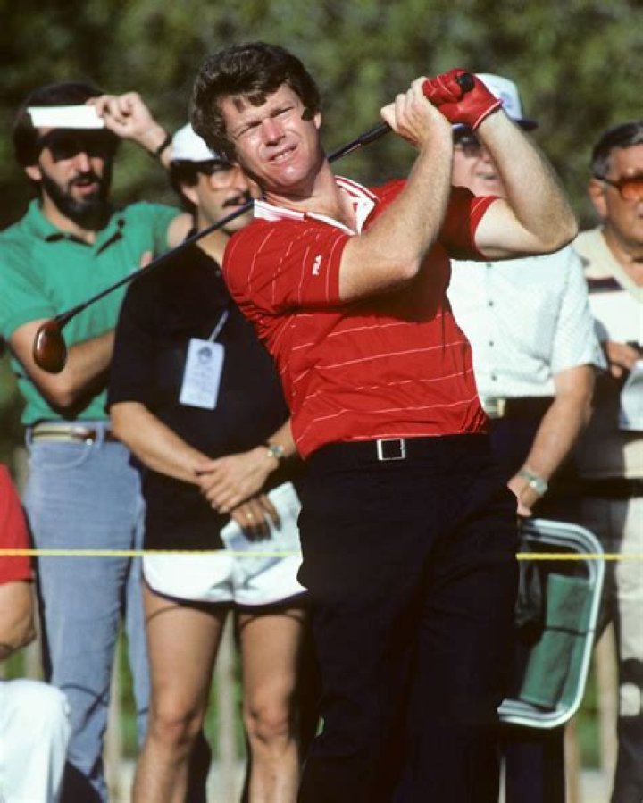 Tom Watson Biography, Age, Height, Wife, Net Worth, Family