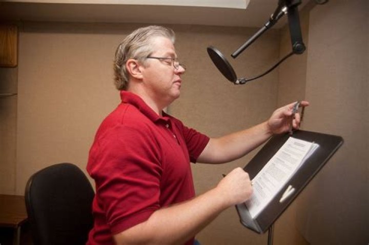 Tom Wilson Biography, Age, Height, Wife, Net Worth, Family