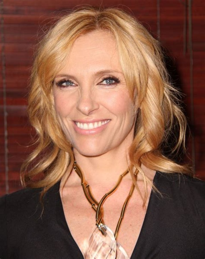 Toni Collette Biography, Age, Height, Husband, Net Worth, Family
