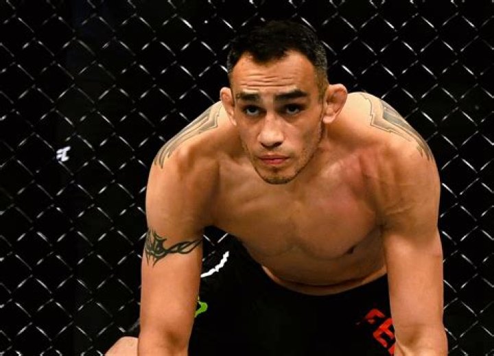 Tony Ferguson Biography, Age, Height, Wife, Net Worth, Family