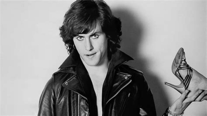 Tony Fox Sales Biography, Age, Height, Wife, Net Worth, Family