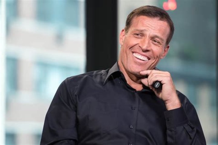 Tony Robbins Biography, Age, Height, Wife, Net Worth, Family